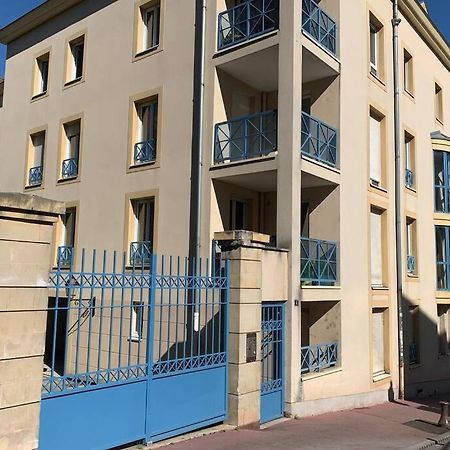 Superbe Appart Plein Centre avec Parking&Jardin Metz Exterior foto